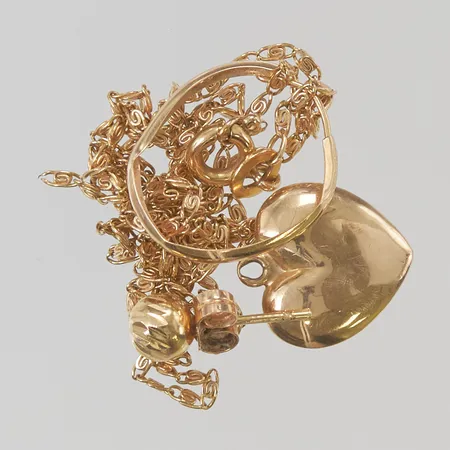 Diverse guld defekt 18K 3,8g.
