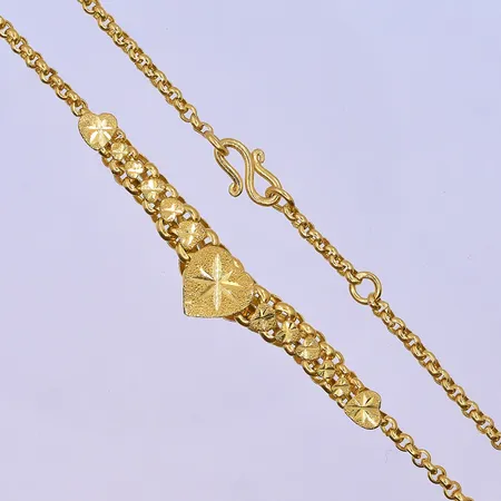 Collier Thai guld längd 42 cm, bredd 3-11 mm 23K. Vikt: 15,2 g