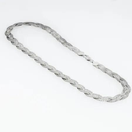 Collier Guldfynd halvstel platt flätad 43cm bredd 8mm, silver 925/1000 17,9g.