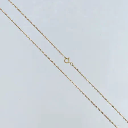 Kedja Singapore längd 43cm bredd 1mm 18K.  Vikt: 1,1 g