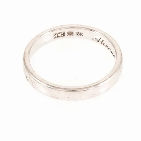 Ring slät stl:16¼ bredd 3mm, gravyr, vitguld 18K 3,5g.