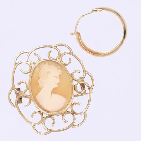 Diverse guld defekt 18K Bruttovikt: 3,6g