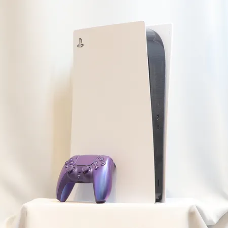 Sony Playstation 5 Digital Edition 825GB SSD, modellnr:CFI-1116B, serienr: G22301IIR19677389, en handkontroll, strömkabel, USB kabel, inga övriga tillbehör