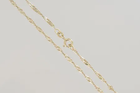 Halskedja Singapor längd 46 cm, bredd 2,3 mm, 18K Vikt: 4,7 g