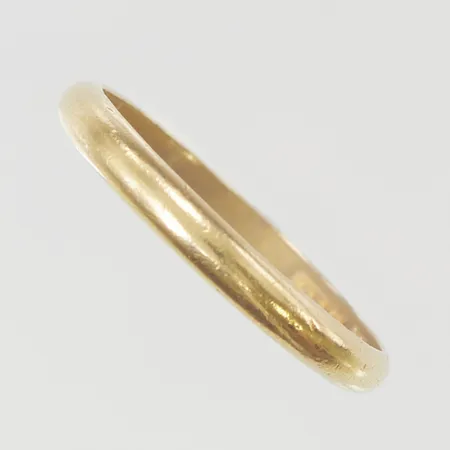 Ring gravyr 23K 4,7g.