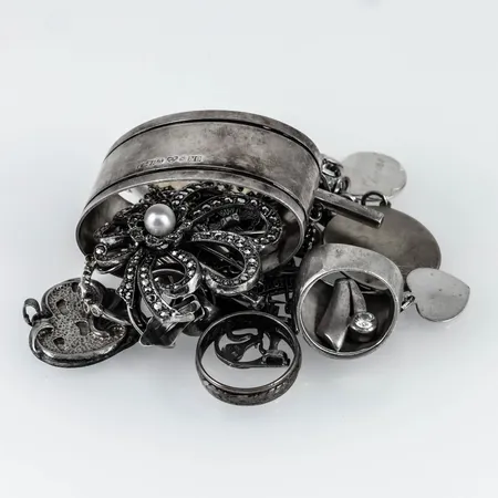 Diverse defekt silver 830-925/1000 Vikt 99,9g Vikt: 99,9 g