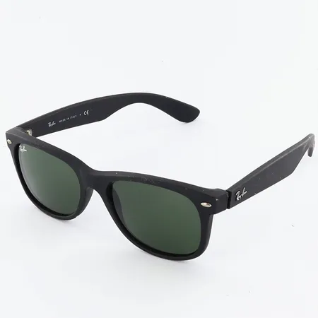 Solglasögon Rayban, RB2132, New Wayfarer, gröntonade glas, bruksslitage, putsduk, etui