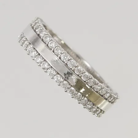 Ring stl:18¼ vita stenar 925/1000 Silver 3,9g.
