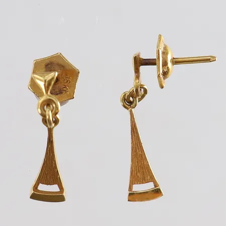 Ett par örhängen 21x4,5mm 18K. Vikt: 1,7 g