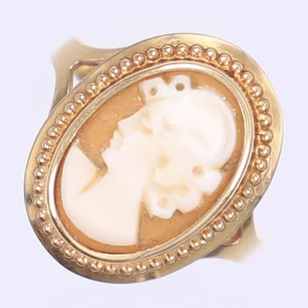 Ring med camé stl:17½ bredd 2-18mm 14K Bruttovikt: 1,8g Vikt: 1,8 g