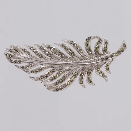Brosch löv med markasiter 52x25mm, sten saknas, 830/1000 silver Vikt: 8,3 g