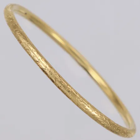 Armring Ø74mm, innermått ca 20,5cm, bredd 3,5mm, 14K Vikt: 9,6 g