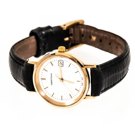 Damur Certina guld 14K quartz Ø24mm datum safirglas, svart läderband, gravyr, går ej att ställa. Går ej - Batteribyte krävs? Bruttovikt 16,7g. 
