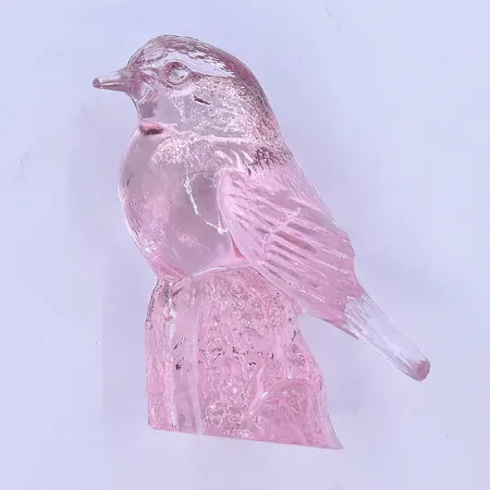 Skulptur fågel formgiven av Paul Hoff Svensk glas/WWF höjd 7,5 cm, rosa glasmassa signerad 1970-80-tal.