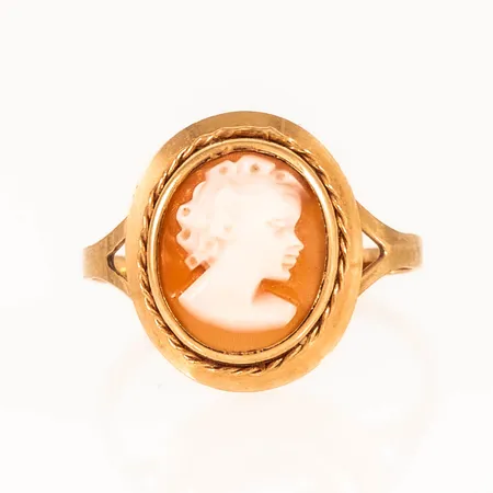Ring kamé i 18K guld. Stl:18¼. Bredd 1,6 15,5 mm. Vikt 1,8g Vikt: 1,8 g