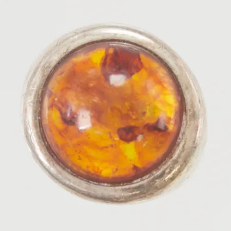 Ring med bärnsten, stl:17 bredd 19mm, 925/1000 Silver 13,1g.