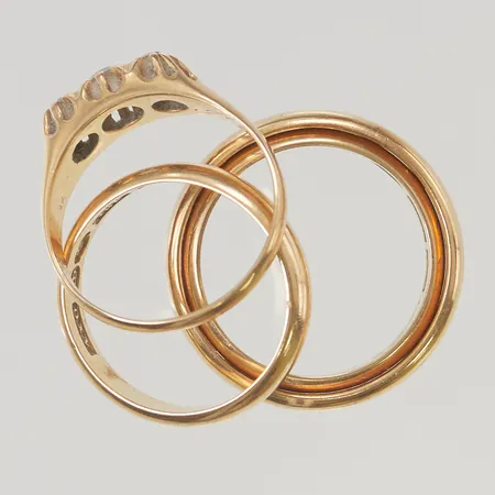 4 Ringar gravyrer 18K 15,7g.