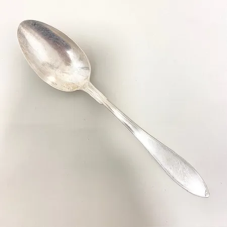 Sked längd 19cm gravyr Silver 830/1000.  Vikt: 43,8 g