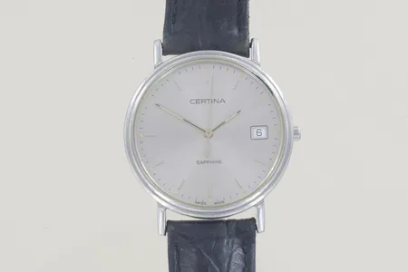 Herrur Certina Sapphire EOL 115 1078 42 diam 34 mm, graverad/slitet armband , behov av nytt batteri 