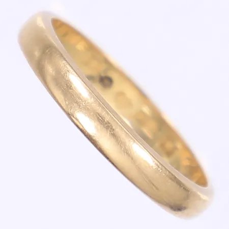 Ring slät stl:20¼ bredd 3mm svenska stämplar, gravyr 18K Vikt: 4,7 g