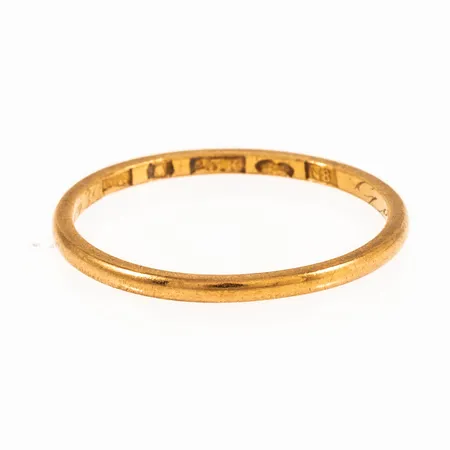 Ring slät stl:19½ bredd 1,5mm, gravyr, 23K 2,1g.