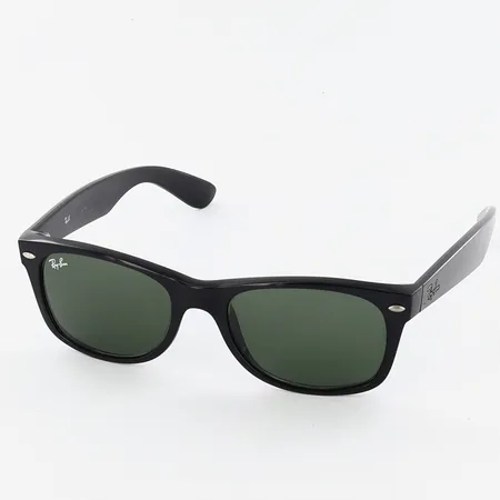 Solglasögon Rayban, RB2132, New Wayfarer, gröntonade glas, bruksslitage, putsduk, etui