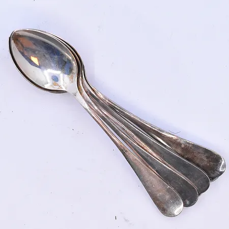 6 skedar modell excellens längd 10 cm, silver 830/1000. Vikt: 42,4 g