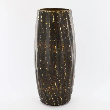 Vas Rubus Gunnar Nylund, Rörstrand, höjd 22cm, signerad Skickas med paket.