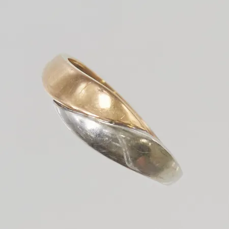 Ring stl:16¼ bredd 16mm 18K 1,8g.