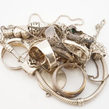 Diverse silversmycken, 925/1000 Vikt: 72 g