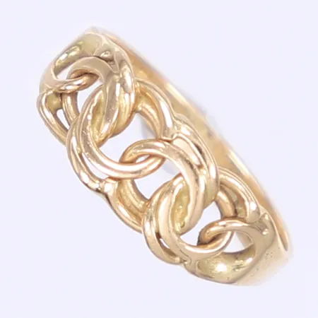 Ring Bismarck stl:15¼ bredd 3-7mm svenska stämplar 18K Vikt: 2,3 g