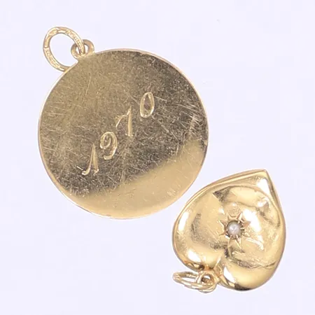 Diverse guld defekt/gravyr 18K Vikt: 2,6 g