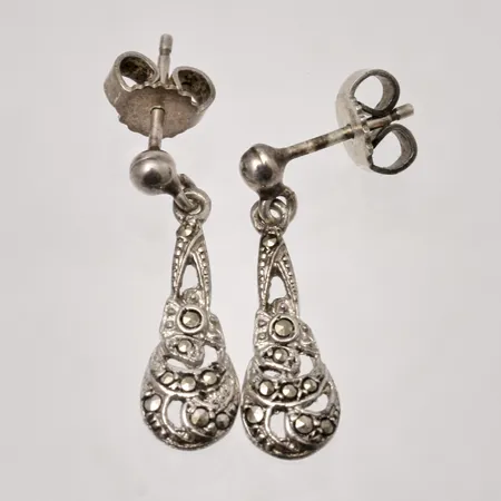 Örhängen mått 6,5-23mm, markasiter, silver 830/1000, 1,89g.