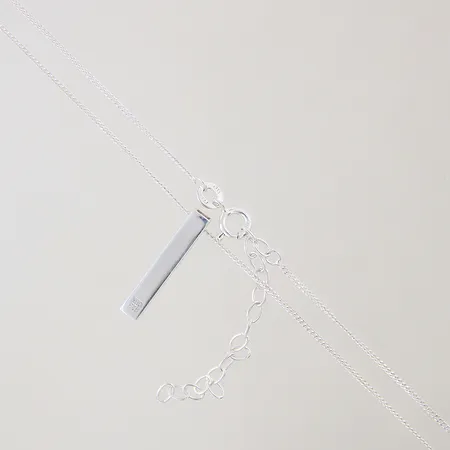Kedja Pansar med hänge stav GHA längd 41,5-47cm bredd 1-21,1mm silver 925/1000 Vikt: 3 g