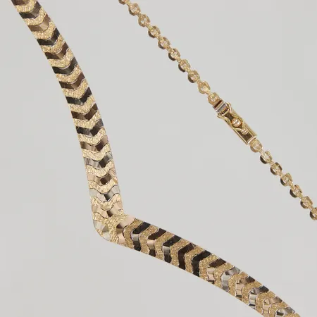 Collier längd 39,5cm bredd 3-8,3mm, trefärgat, italienska stämplar, 18K,  Vikt: 20 g