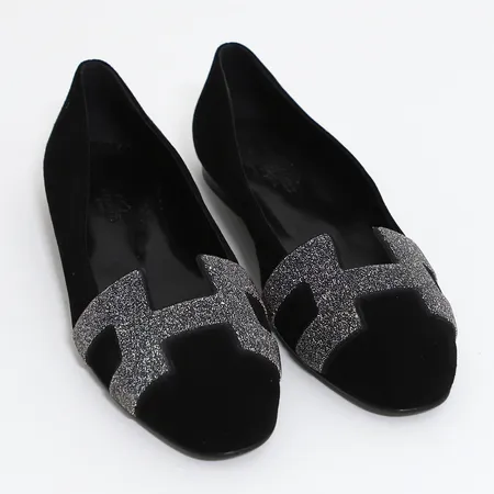 Skor Hermes Black Suede ballerina stl: 37 EU, fint skick, inga övriga tillbehör