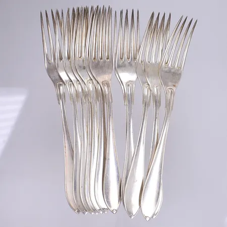 12 Gafflar Gammalsvensk/Svensk spetsig GAB Stockholm 1938-1941 längd 18cm gravyr under skaftet silver 830/1000 Vikt: 400,5 g