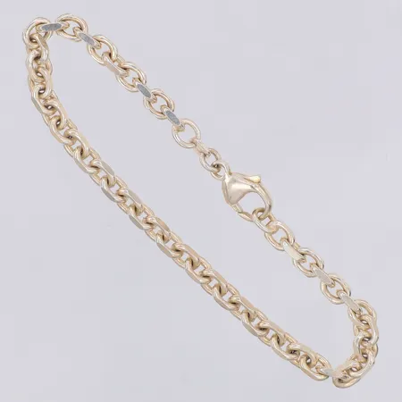 Armband Ankar Guldfynd längd 17,5cm bredd 4mm, 925/1000 silver Vikt: 9,1 g
