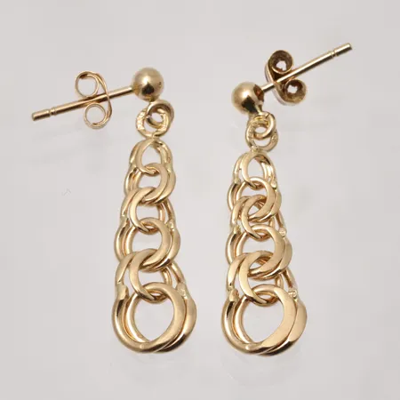 Örhängen Bismarck mått 7,3x27,5mm, 18K, vikt 2,32g.