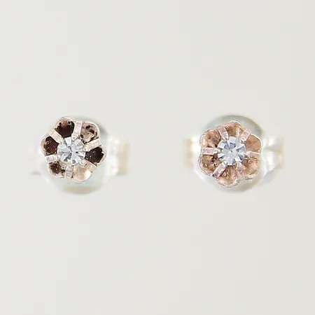 Örhängen med vita stenar Ø4,2mm silver 830/1000 Vikt: 0,6 g