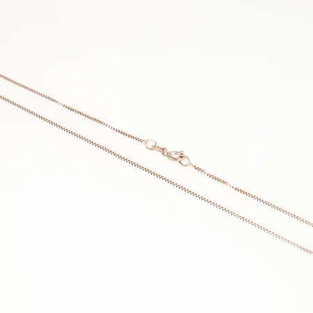 Kedja Venezia längd 48cm bredd 0,8mm, behov av omrodinering, vitguld 18K 2,7g.