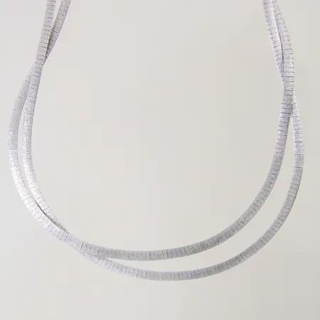 Collier halvstel längd 43,5cm bredd 3,9-7,3mm tvåradig silver 835/1000 Vikt: 34,3 g
