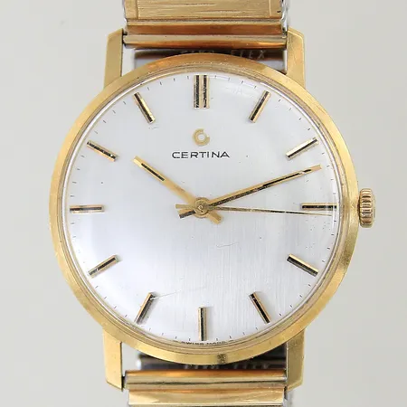Herrur Certina 18K manuell Ø34mm serienr: 913975 plexiglas med repor flexiband i doublè gravyr inga tillbehör