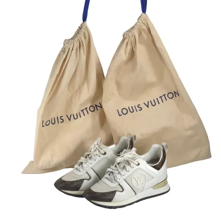 Skor Louis Vuitton Run Away Sneaker, monogramcanvas, kalvskinn, strl 36, vita, 2 dustbags, luktfria, bruksskick,