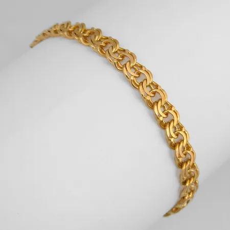 Armband Bismarck i 18K guld, Bergmans Guldvaror (TBG), Arboga, svensk kontrollstämpel, längd knäppt 18,5 cm, bredd 6,5 mm, fint skick Vikt: 15,2 g
