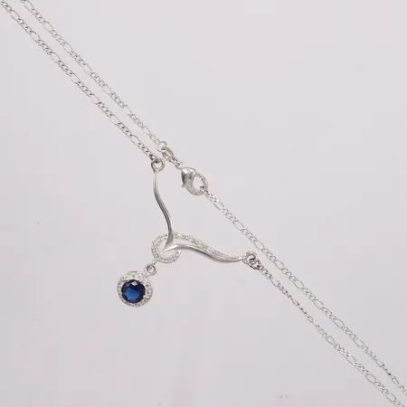 Collier längd 47,5cm blå sten, små vita stenar silver 925/1000 Vikt: 6,7 g