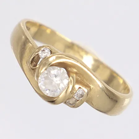 Ring med vita stenar stl 18¼ bredd 2,5-8mm 14K Vikt: 3,1 g