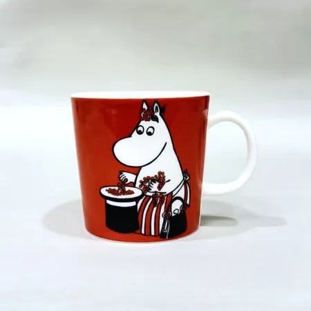 Muminmugg "Muminmamman och bären" Arabia Finland Ø8cm höjd 8cm Skickas med paket.