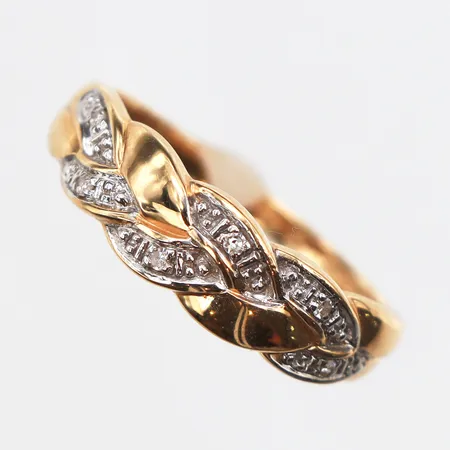 Ring med diamanter 6 x ca. 0,0055ct, Stl:17, bredd: 1,8-5,8mm, Guldfynd, tillhörande etui, 18K Vikt: 2,4 g