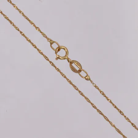 Kedja Singapore längd 52,5cm, bredd 0,8mm, italienska stämplar, 18K  Vikt: 1 g